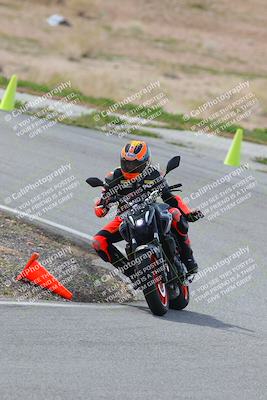 media/Mar-05-2023-TrackXperience (Sun) [[a95d40e56a]]/Group 2/session 2 turn 4/